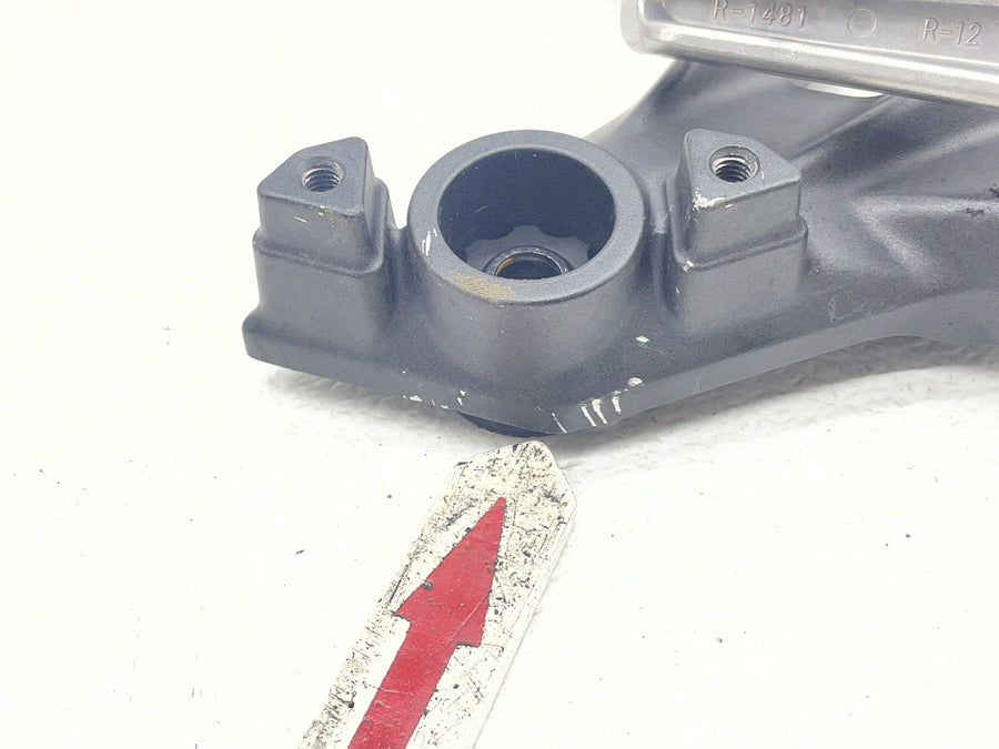 12-25 KAWASAKI NINJA ZX14R RIGHT REAR BACK PASSENGER PEG