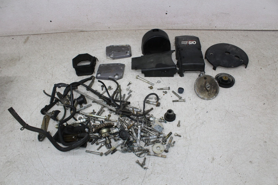 1999 JOHNSON 115 V4 OUTBOARD ENGINE PARTS HARDWARE GEAR NUTS BOLTS COVER TRIM