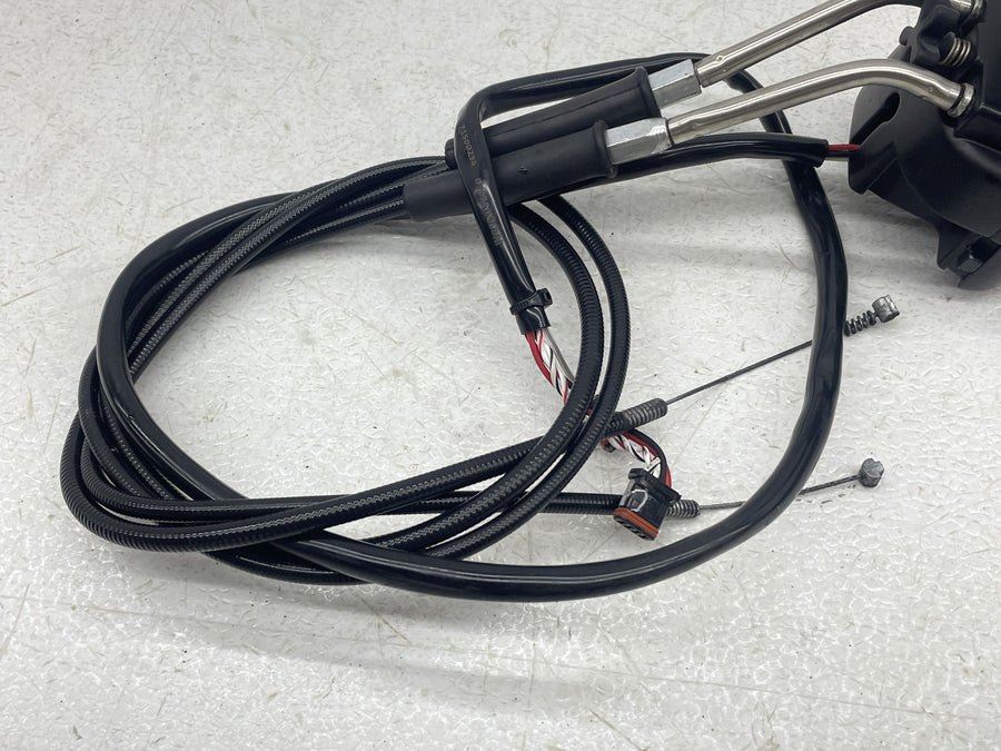 21-22 HARLEY-DAVIDSON IRON 883 XL883N RIGHT SWITCH CONTROL KILL OFF START SIGNAL
