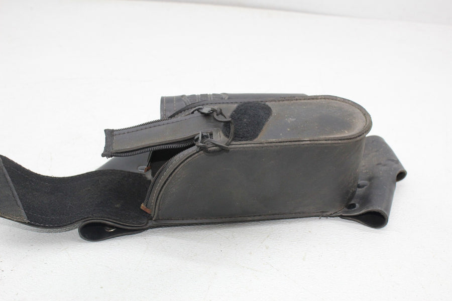 00-06 HARLEY-DAVIDSON ROAD KING CLASSIC FLHRCI STORAGE COMPARTMENT POCKET PAIR