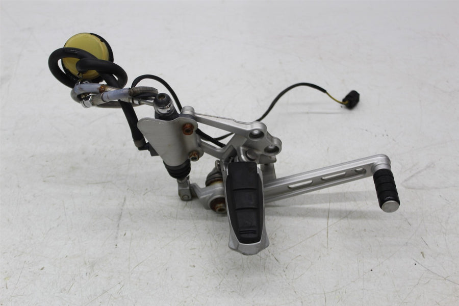98-05 BMW R1100 S RIGHT REARSET REAR SET DRIVER FOOT PEG MASTER CYLINDER