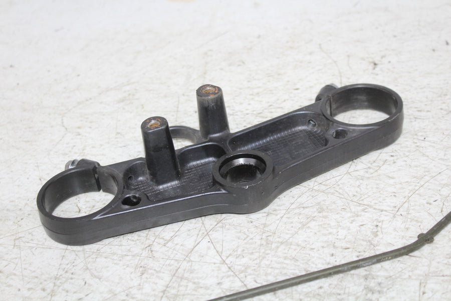 05 SUZUKI GSXR600 PARTS AND HARDWARE NUTS BOLTS HUB COVER UPPER TREE STAND MOUNT