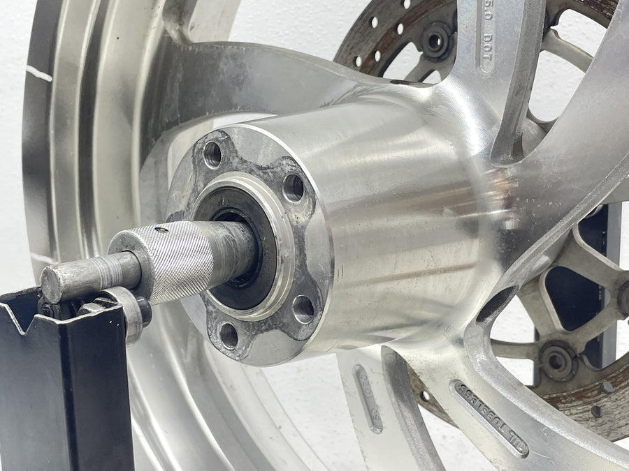 04-06 VICTORY KINGPIN REAR BACK WHEEL RIM