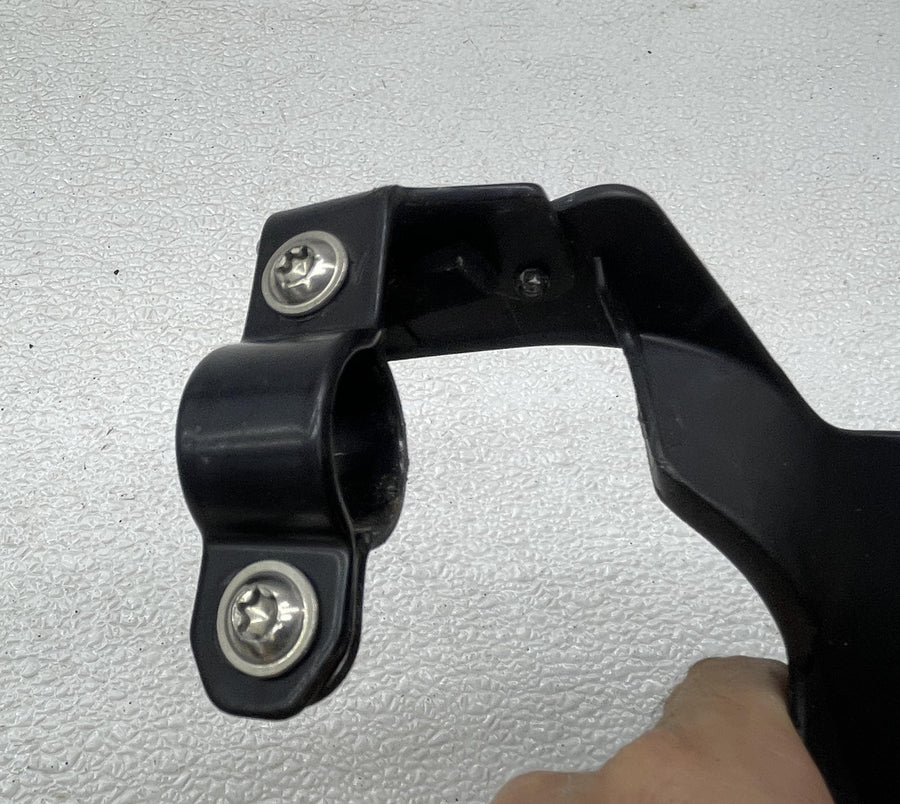 11-15 BMW G650 GS G650GS LEFT RIGHT HANDLEBAR HAND COVER GUARD PAIR