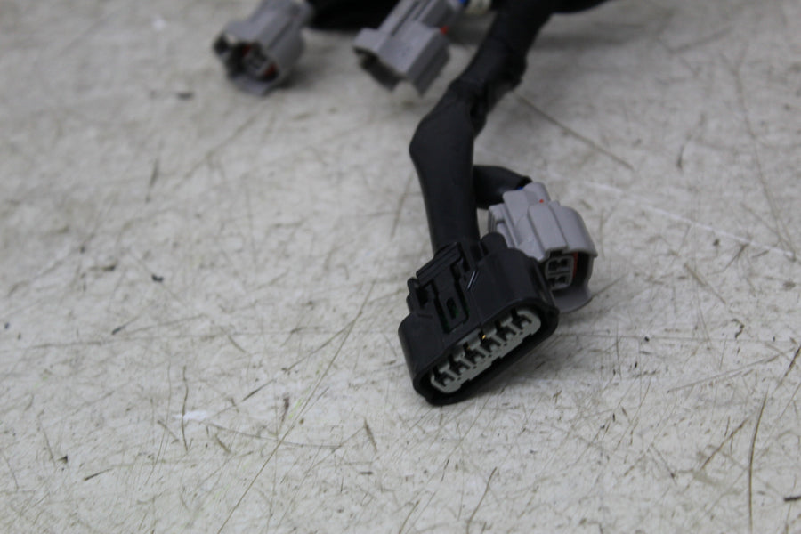 24 KAWASAKI NINJA ZX4R MAIN ENGINE WIRING HARNESS MOTOR WIRE LOOM (SEE DESCP)