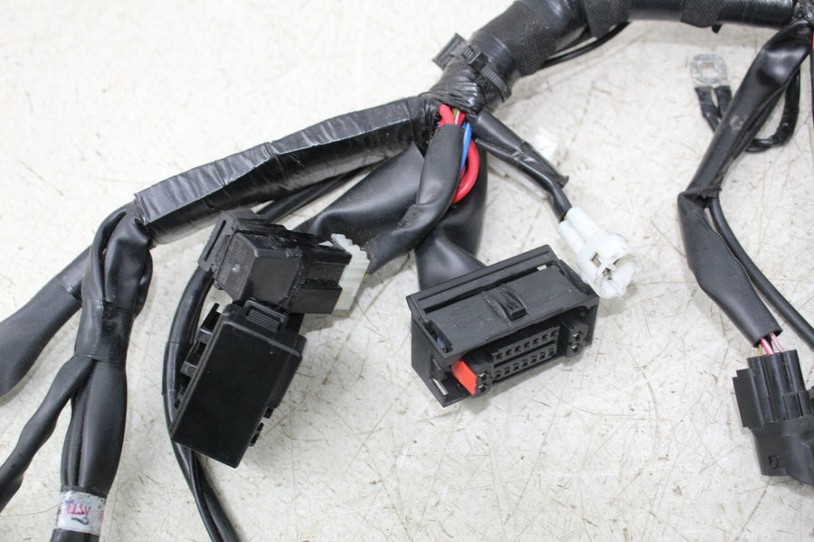 20-24 YAMAHA YZF R1 MAIN ENGINE WIRING HARNESS MOTOR WIRE LOOM (SEE DESCP)