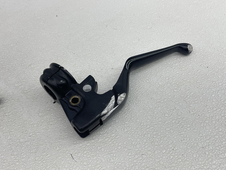 21-22 HARLEY-DAVIDSON IRON 883 XL883N PARTS HARDWARE MOUNTS HORN BATTERY TRAY