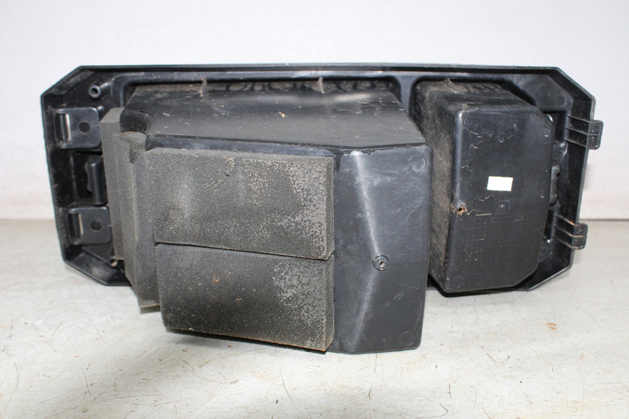 16-18 YAMAHA WOLVERINE YXE700 CENTER INTERIOR MIDDLE STORAGE CONSOLE BOX