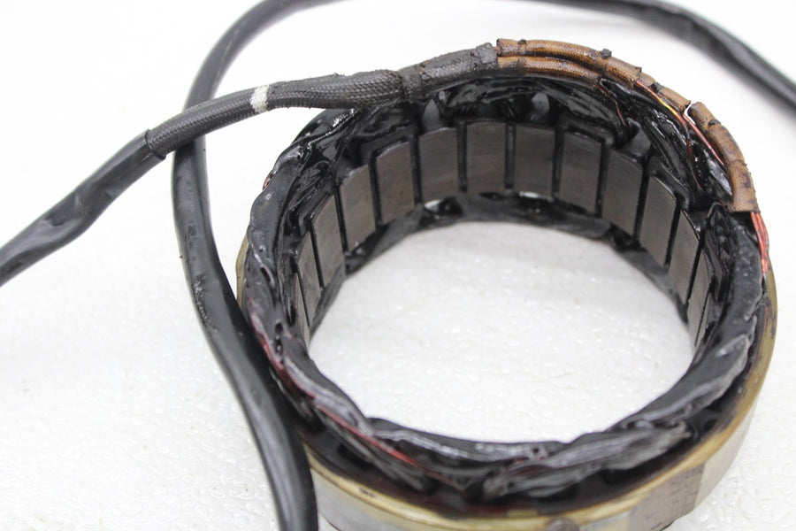 86-88 YAMAHA FZ600 STATOR GENERATOR ALTERNATOR MAGNETO