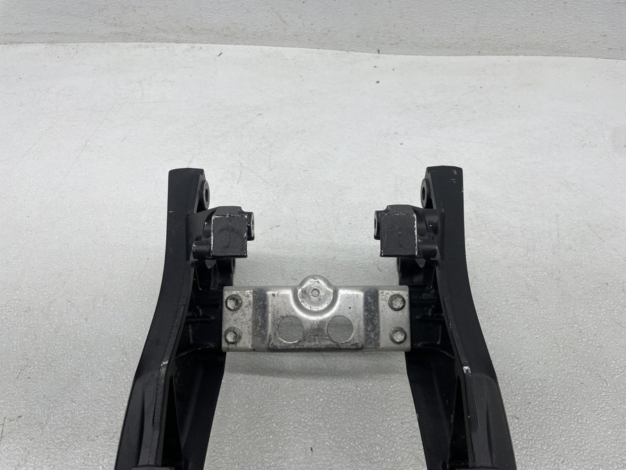 06-07 SUZUKI GSXR600 REAR SUBFRAME BACK SUB FRAME
