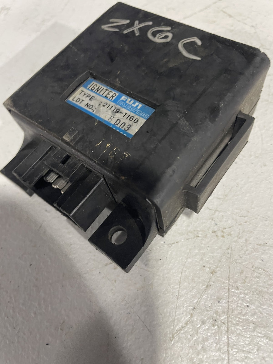 1997 KAWASAKI NINJA 600R ZX600C OEM ECU CDI ECM COMPUTER MODULE BOX
