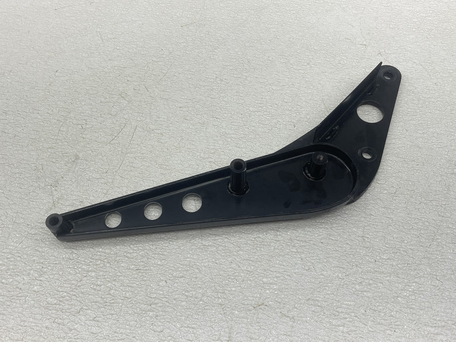 2012 SUZUKI BOULEVARD M109R LEFT RIGHT REAR BACK FENDER SUPPORT BRACKET MOUNTS