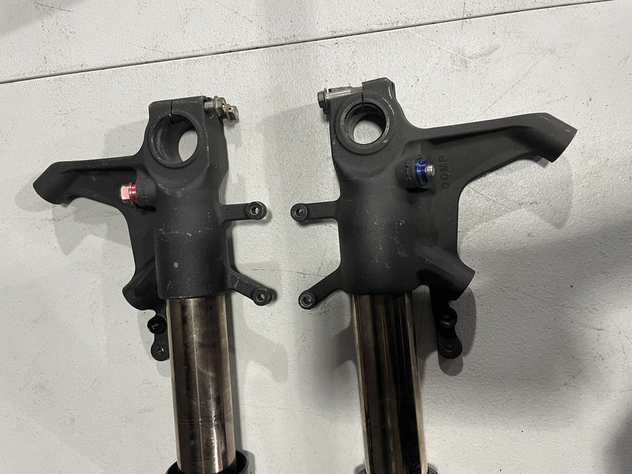 06-07 SUZUKI GSXR600 FRONT FORKS SHOCK SUSPENSION SET PAIR