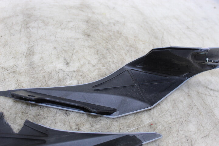 20-21 YAMAHA R1 LEFT RIGHT REAR BACK TAIL FAIRING COWL SHROUD