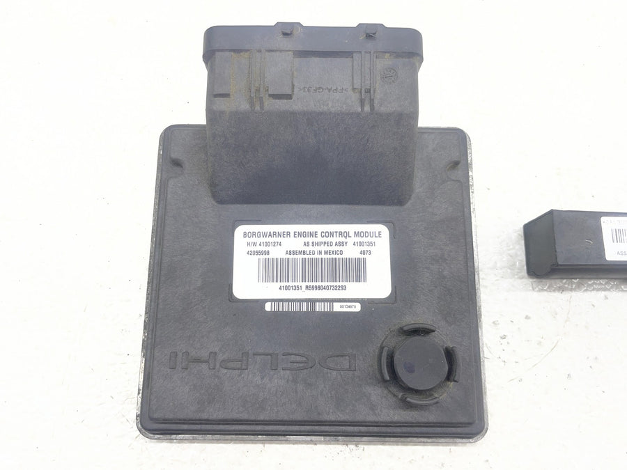 24-26 HARLEY-DAVIDSON ROAD GLIDE FLTRX ECU COMPUTER MODULE BOX W/ ANTENNA