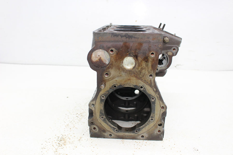04-10 KUBOTA RTV900 ENGINE MOTOR CRANK CASE CASES CYLINDERS PISTONS