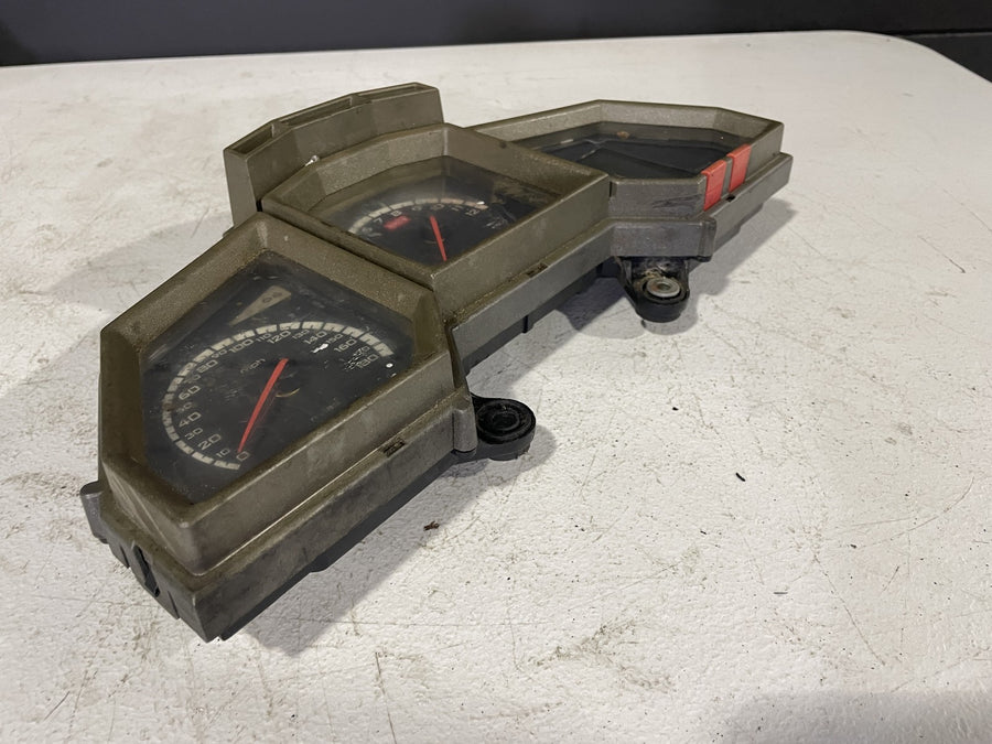 2002 APRILIA ETV1000 CAPONORD SPEEDO TACH GAUGES DISPLAY CLUSTER SPEEDOMETER