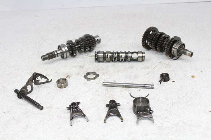 86 KAWASAKI ELIMINATOR 600 ZL600A TRANSMISSION TRANNY GEAR