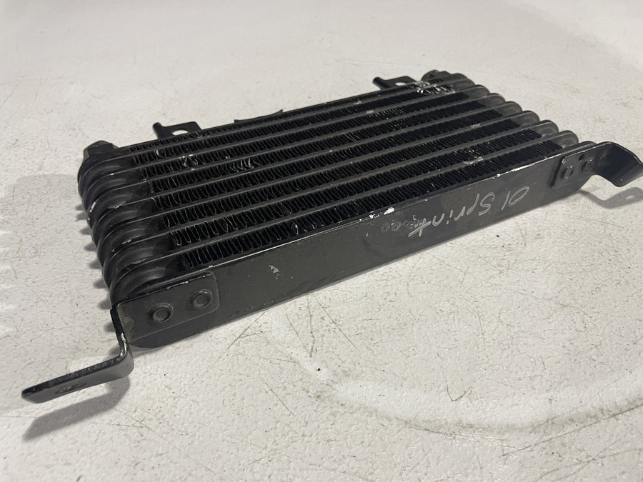 99-04 TRIUMPH SPRINT ST 955 ENGINE MOTOR OIL COOLER T2101515