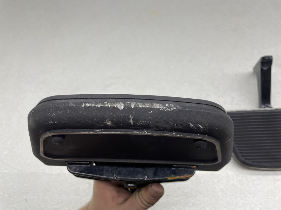 07-11 HARLEY-DAVIDSON STREET GLIDE FLHX REAR PASSENGER FLOORBOARDS SET PAIR