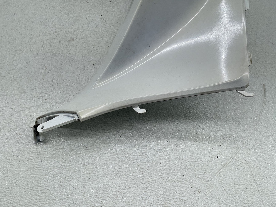2011 HONDA PCX125 RIGHT FRONT COVER FAIRING COWL PANEL 64501-KWN-9000