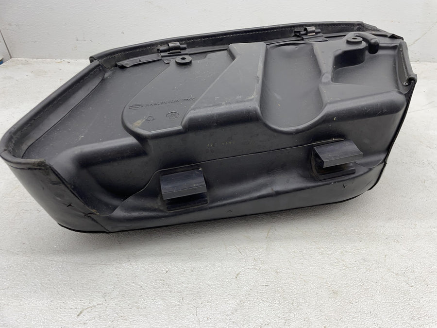 07-11 HARLEY-DAVIDSON ROAD KING CLASSIC FLHRC LEATHER SADDLEBAGS STORAGE PAIR