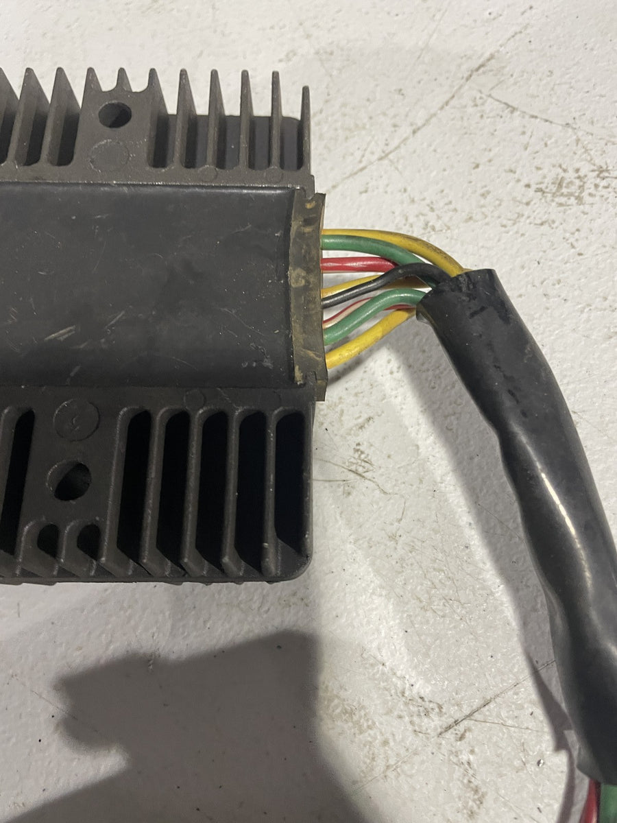 02-06 HONDA RVT1000R RC51 RECTIFIER VOLTAGE REGULATOR