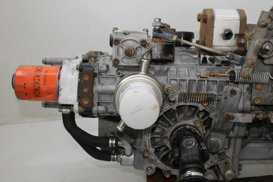 04-10 KUBOTA RTV900 ENGINE MOTOR TRANSMISSION 3,627 HOURS