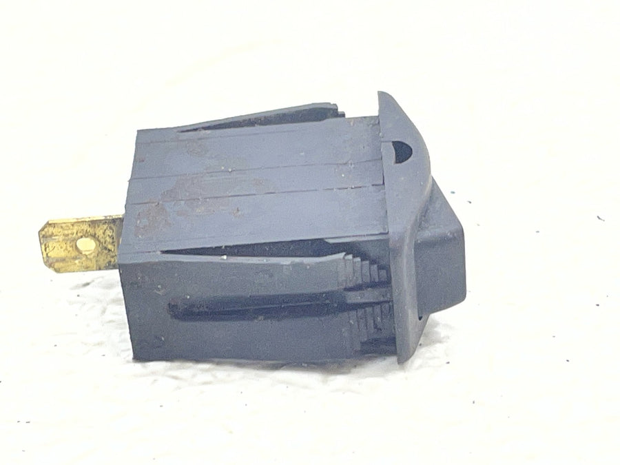 19 POLARIS SLINGSHOT SL HAZARD LIGHT INDICATOR SWITCH