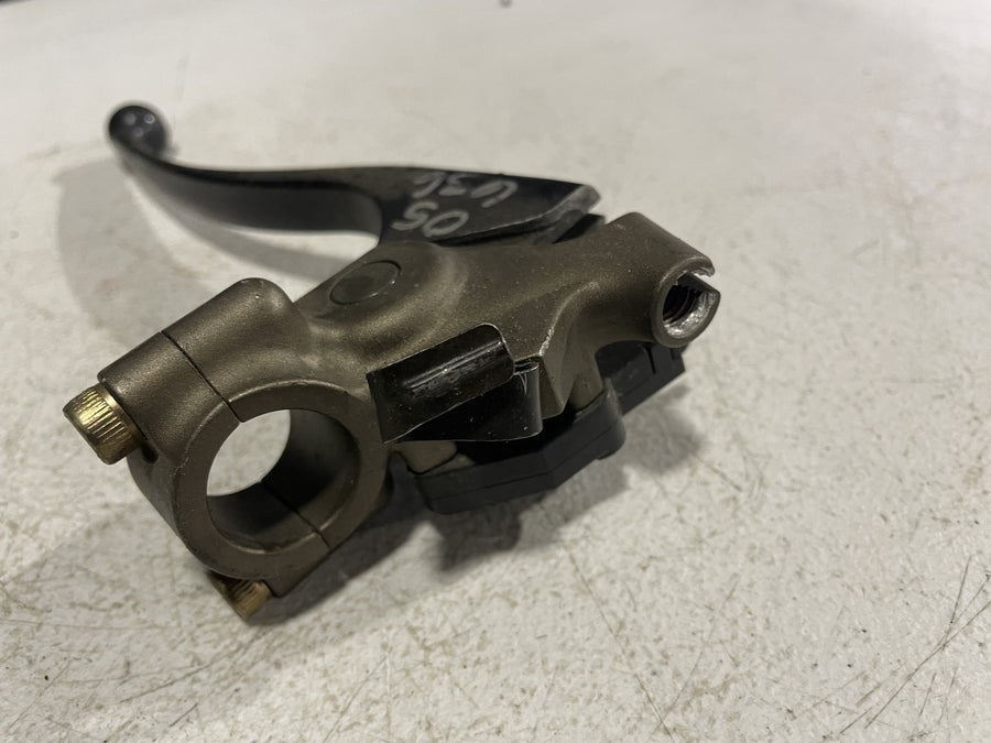 05-06 KAWASAKI NINJA ZX6R ZX636C CLUTCH PERCH MOUNT WITH LEVER