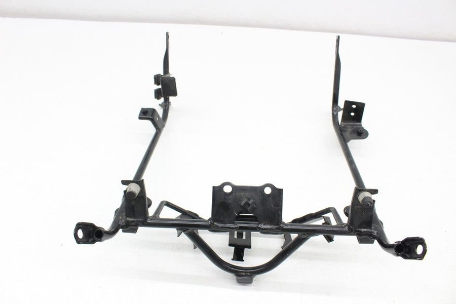 03-06 SUZUKI BURGMAN 400 AN400 UPPER FAIRING MIRROR GAUGES STAY BRACKET