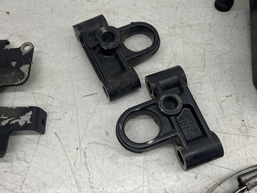 00-01 YAMAHA WAVERUNNER XL800 ENGINE PARTS HARDWARE FLYWHEEL MOUNT BRACKET BOLTS