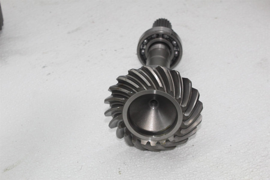 16 CAN-AM DEFENDER HD10 XT TRANSMISSION DIFF DIFFERENTIAL RING BEVEL OUTPUT GEAR