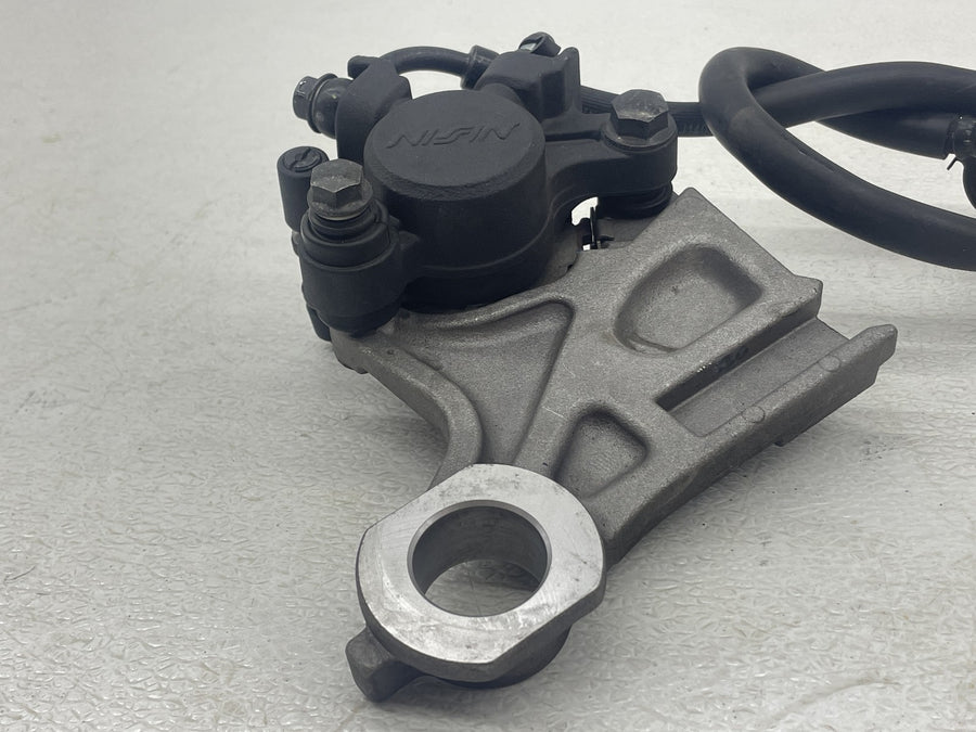 11-13 YAMAHA FZ8 RIGHT REARSET REAR DRIVER FOOT PEG MOUNT BRAKE CALIPER MASTER