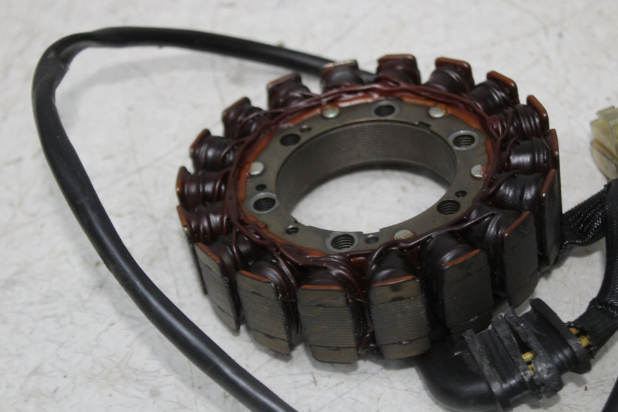 96-97 HONDA CBR900RR CBR900 STATOR MAGNETO ALTERNATOR GENERATOR COVER