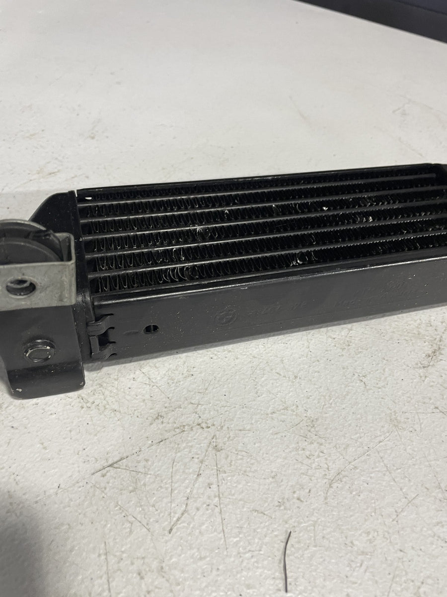 2006 BMW K1200GT K 1200 GT ENGINE MOTOR OIL COOLER 17 21 7 686 745