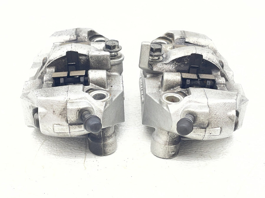 2012 SUZUKI BOULEVARD M109R RIGHT LEFT FRONT BRAKE CALIPER SET PAIR CALIPERS