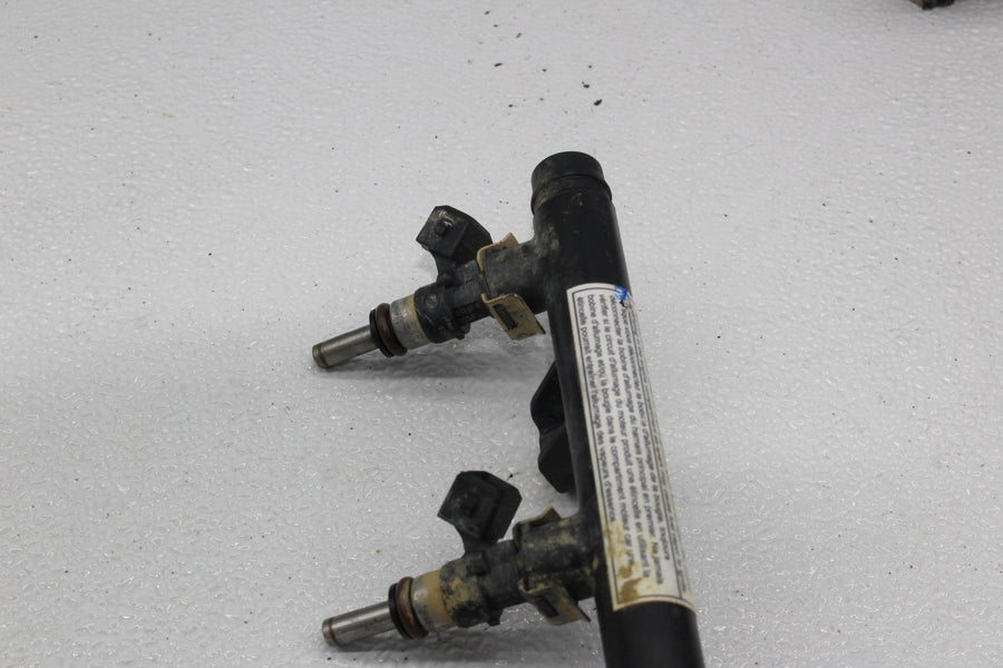 20 CAN-AM MAVERICK X3 DS TRUBO FUEL GAS INJECTOR RAIL