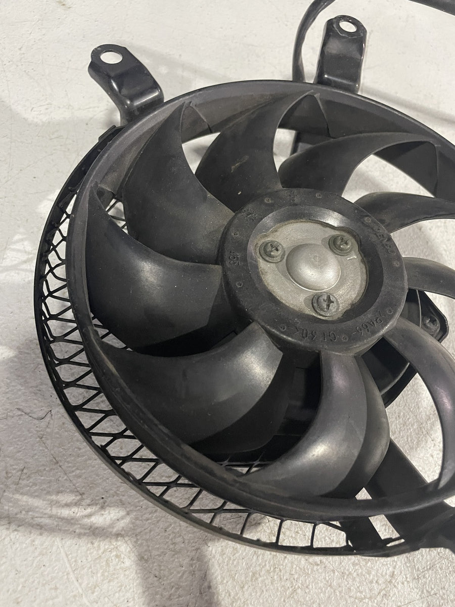 02-05 KAWASAKI NINJA ZX12R RIGHT ENGINE RADIATOR COOLING FAN MOTOR