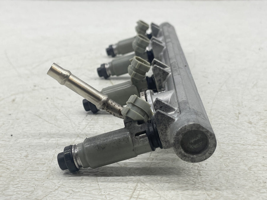 02-05 KAWASAKI NINJA ZX12R FUEL INJECTORS RAIL 16065-1377 49033-1056 49056-1056