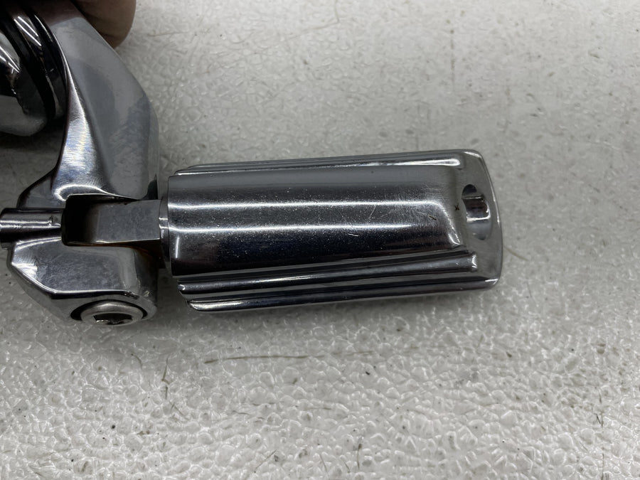 17-23 HARLEY-DAVIDSON ELECTRA GLIDE ULTRA LIMITED FRONT HIGHWAY FOOTPEGS PAIR
