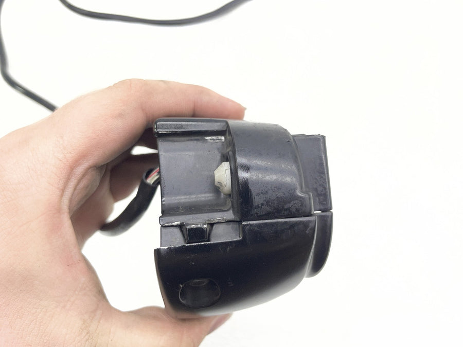 14-20 HARLEY-DAVIDSON SPORTSTER SUPER LOW XL1200T RIGHT CONTROL SWITCH