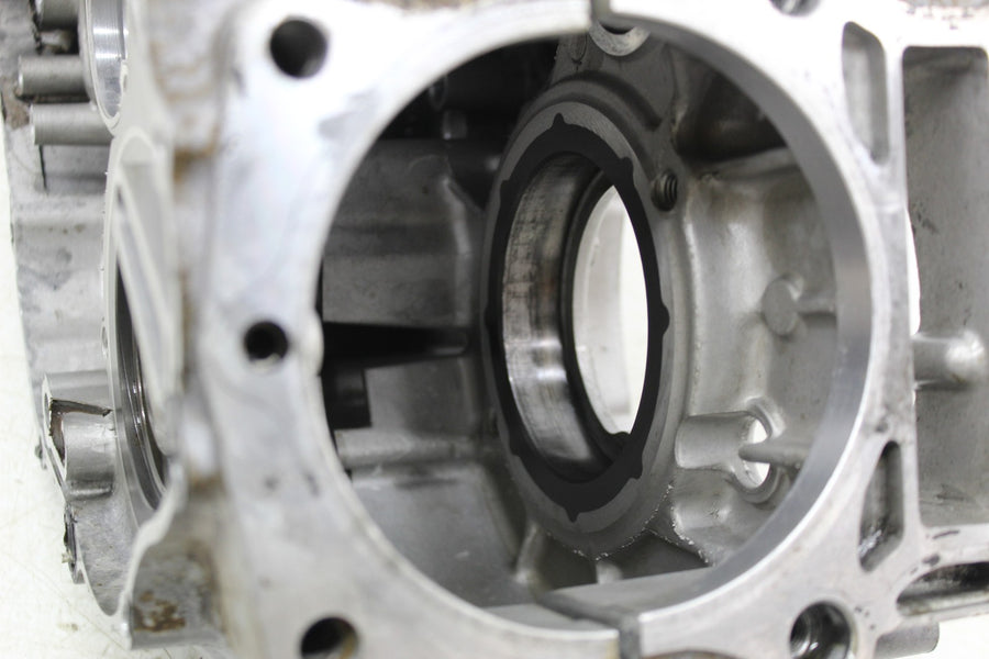 01-05 YAMAHA RAPTOR 660 YFM660 ENGINE MOTOR CRANKCASE CRANK CASES BLOCK (READ)