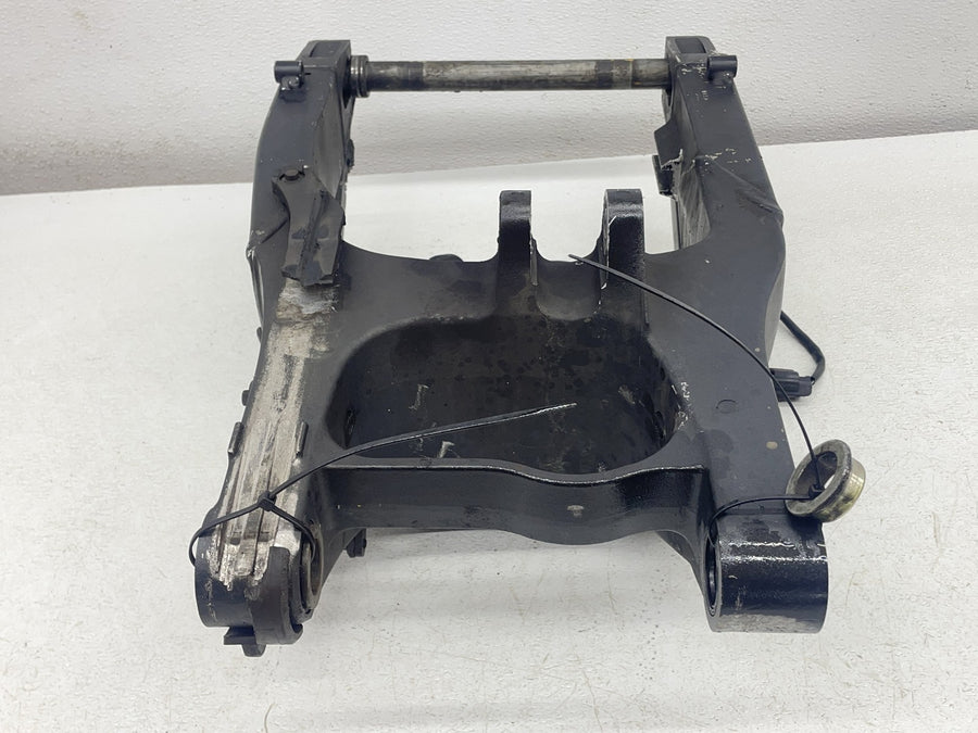 00-01 HONDA RVT1000R RC51 SP1 REAR SWINGARM BACK SUSPENSION SWING ARM