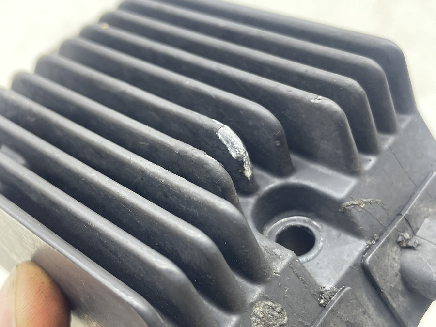 21-22 HARLEY-DAVIDSON IRON 883 XL883N RECTIFIER VOLTAGE REGULATOR