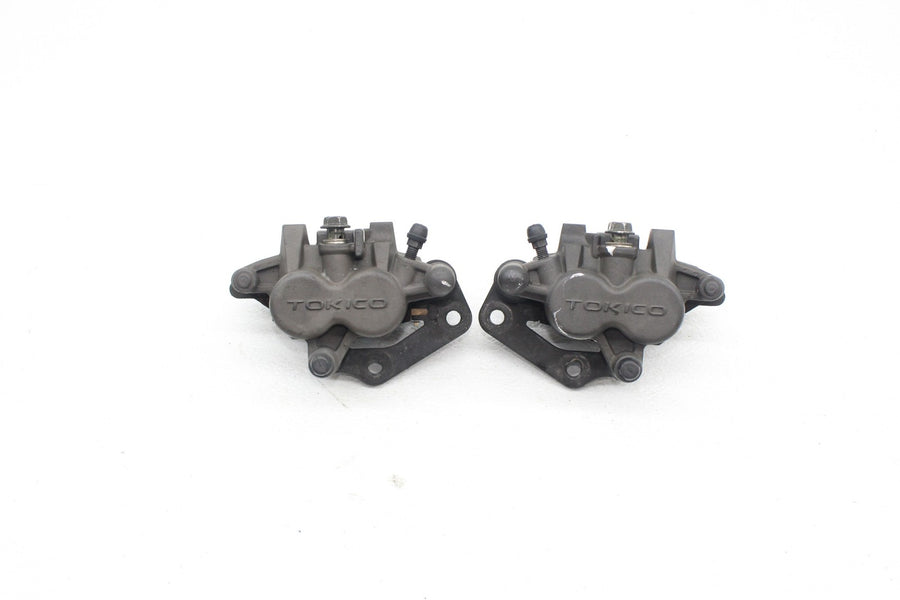 99-03 SUZUKI BANDIT 600 GSF600 RIGHT LEFT FRONT BRAKE CALIPER SET PAIR MASTER
