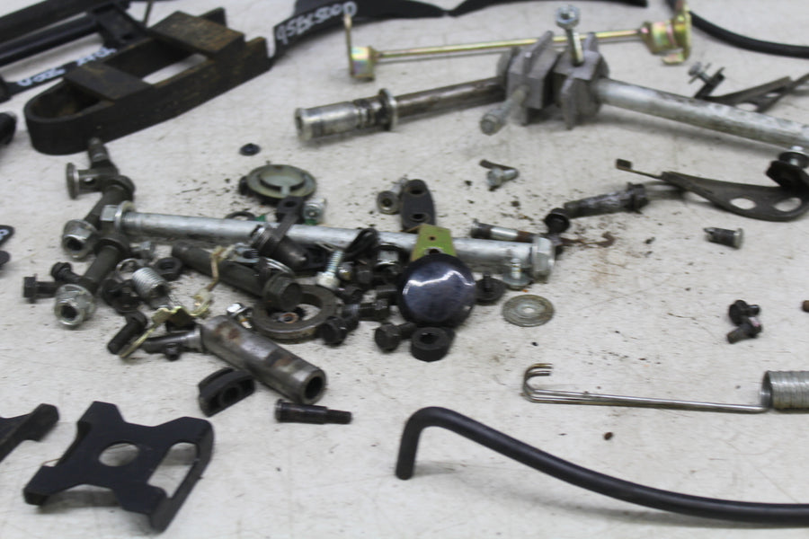 94-96 KAWASAKI NINJA 500 EX500D PARTS HARDWARE NUTS BOLTS HORN BRACKET MOUNT