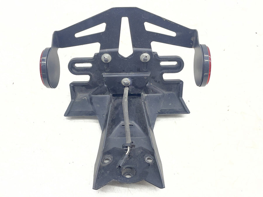 19 POLARIS SLINGSHOT SL REAR FENDER LICENSE PLATE MOUNT BRACKET LIGHT