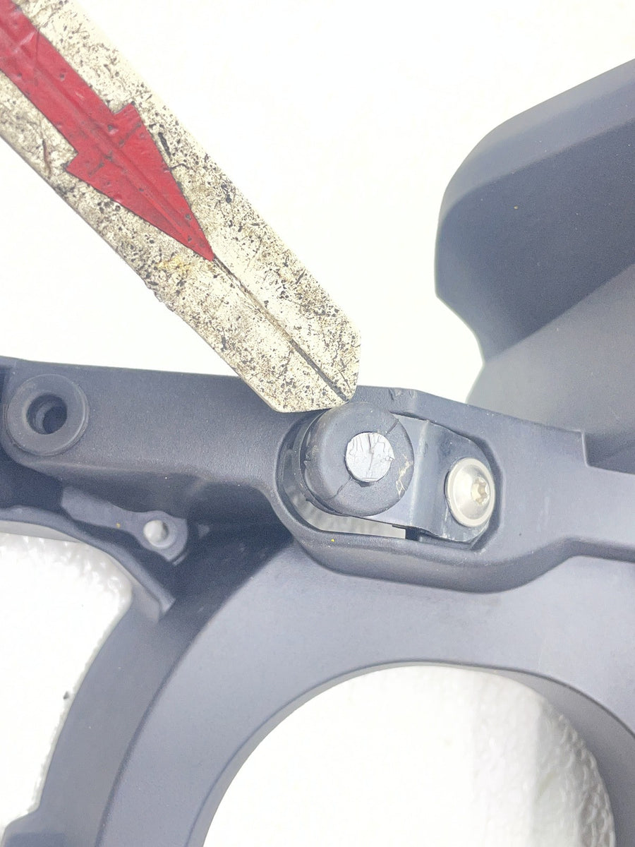 11-15 BMW G650 GS G650GS FRONT UPPER FAIRING STAY BRACKET