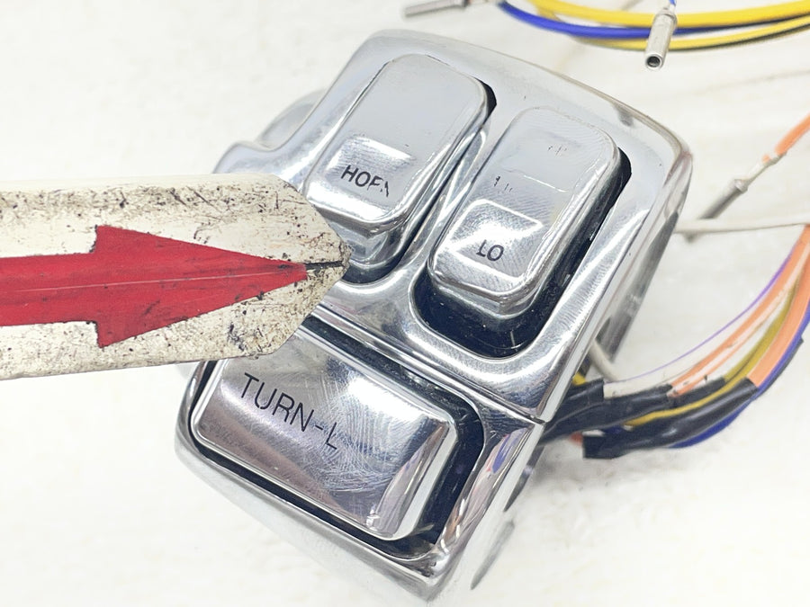 00-06 HARLEY-DAVIDSON SOFTAIL FXST LEFT SWITCH CONTROL HORN SIGNALS